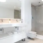 Higueronrentals Sky Апартаменти