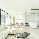 Апартаменти Higueronrentals Sky *