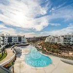 Апартаменти Higueronrentals Sky Фуенхірола